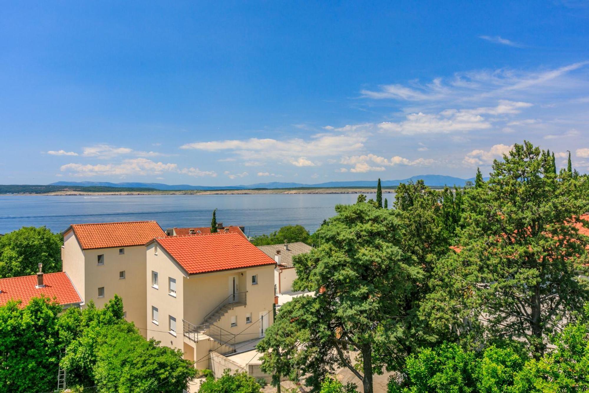 Podvezanec Apartment Dramalj Exterior photo